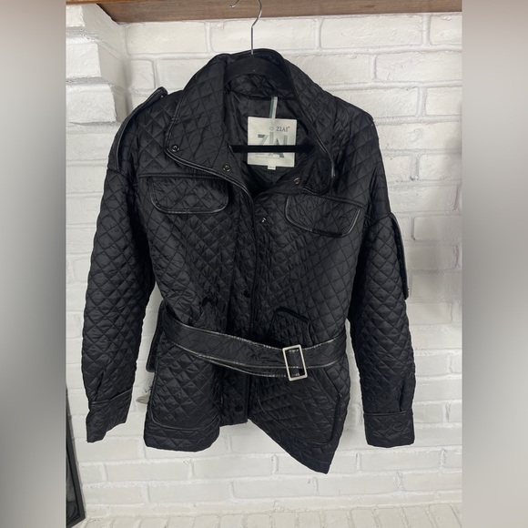 Ziai Jackets & Blazers - ZIAI Black Quilted Belted Jacket Snap Front Lightweight Coat Euro 42